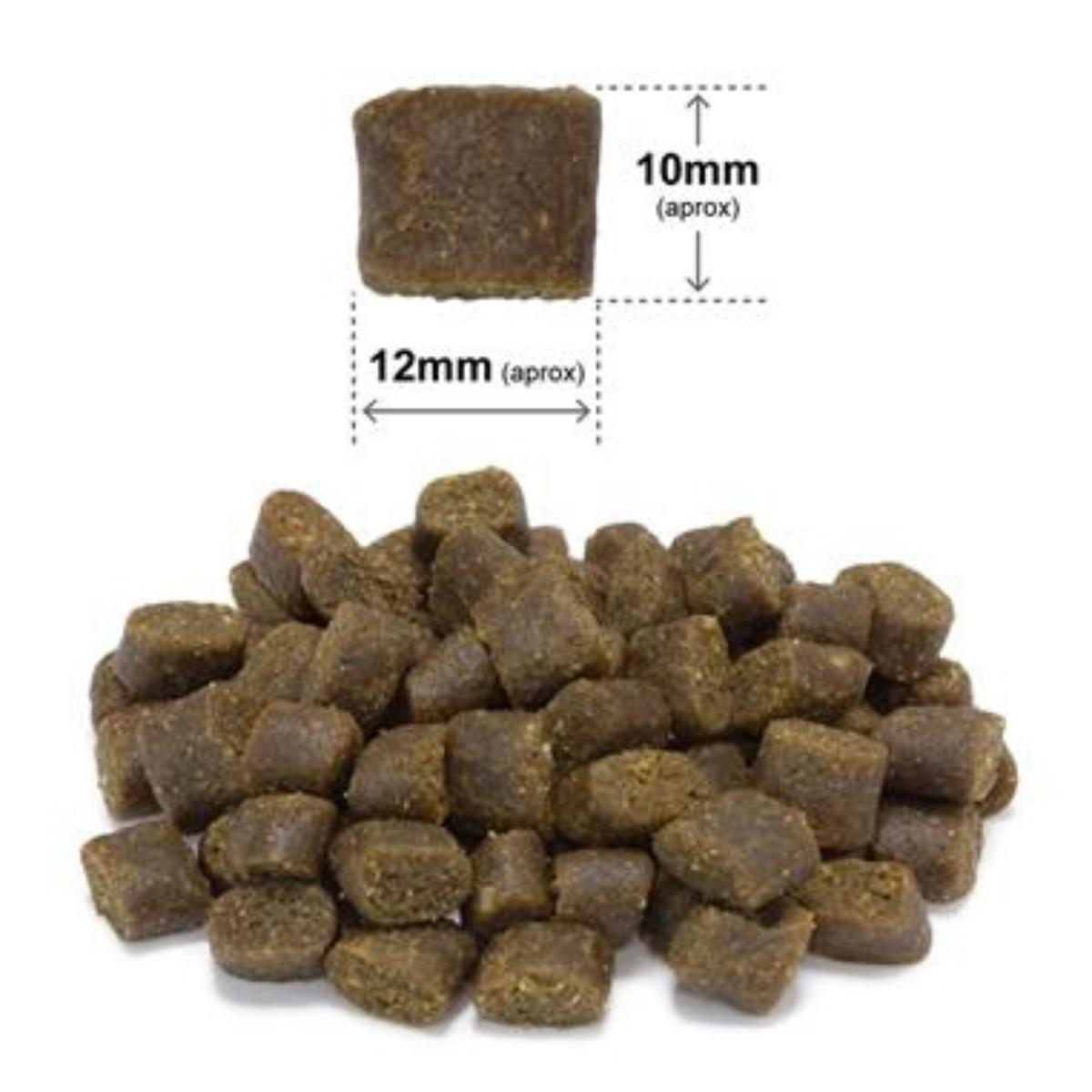 Frisches Geflügel von Arquivet Halbfeuchtes Alleinfuttermittel für Hunde 2,5 kg