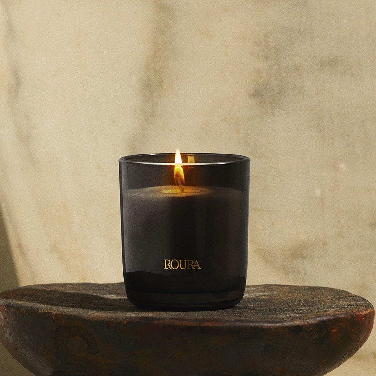 Bougie Icons Ancient Woods Roura Cèdre, Musc, Bois Nobles et Ambre