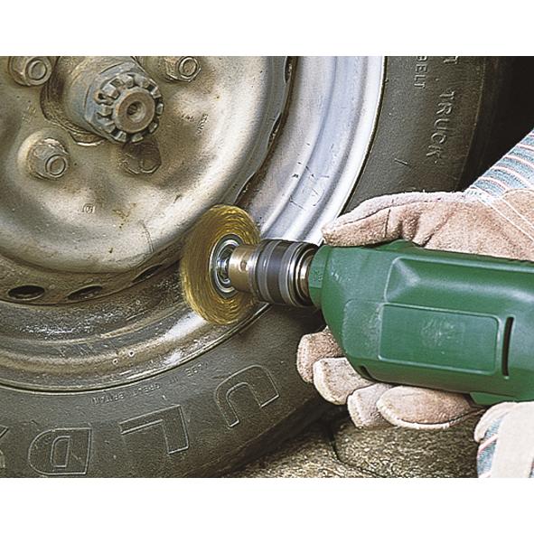 Messing schijfborstel voor boormachines met zeshoekige schacht 1/4" (6,35 mm) Wolfcraft