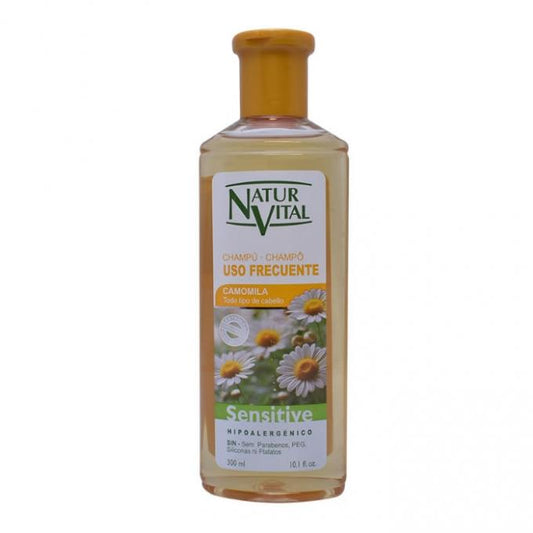 Szampon SENSITIVE z rumiankiem 300 ml NATUR VITAL