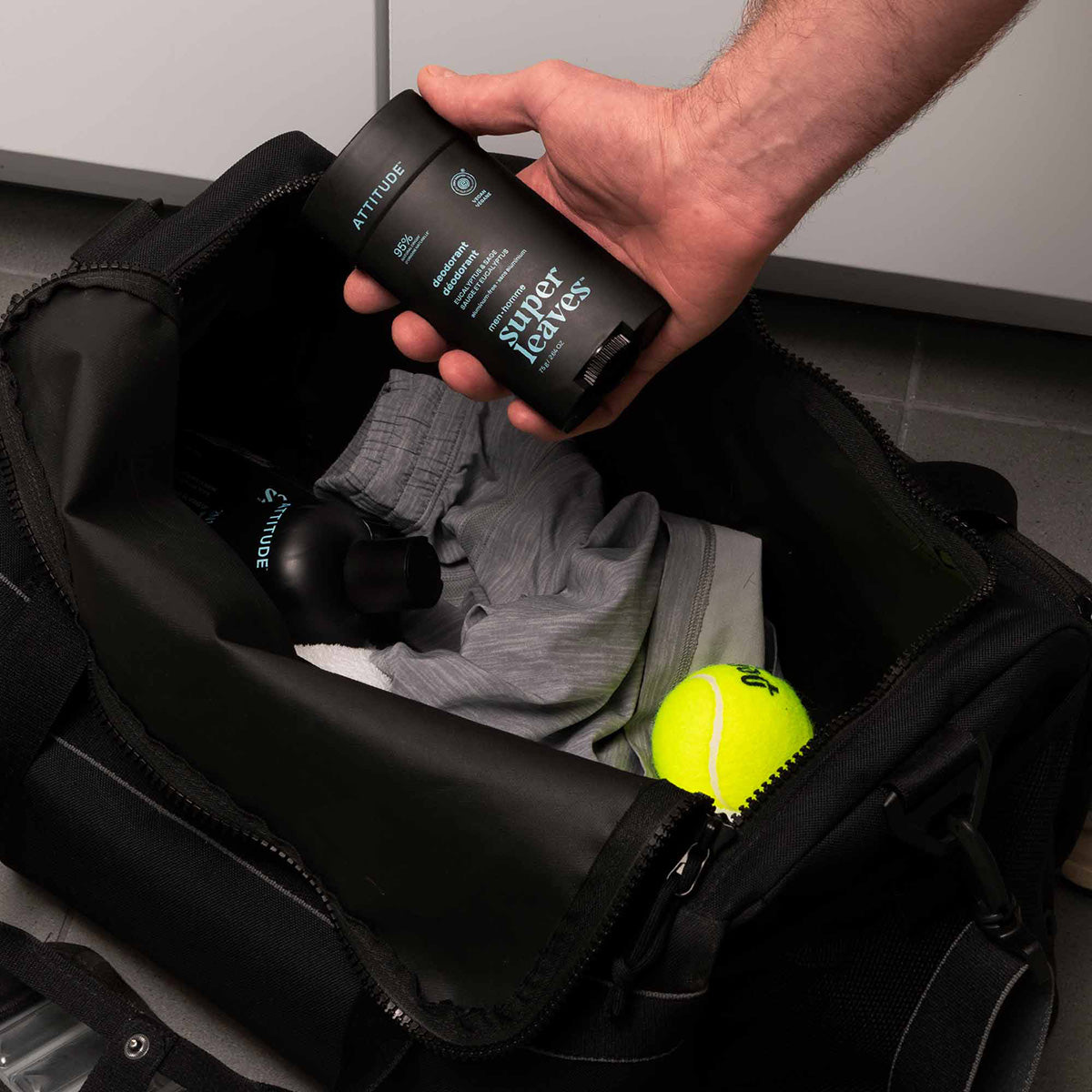 Super leaves men Déodorant Eucalyptus & Sauge 75 g