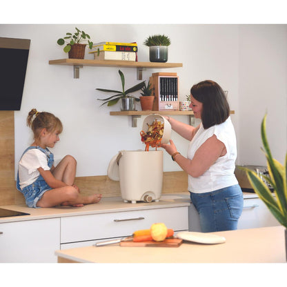 Kitchen Caddy Hozelock organic waste bin 3.5 L