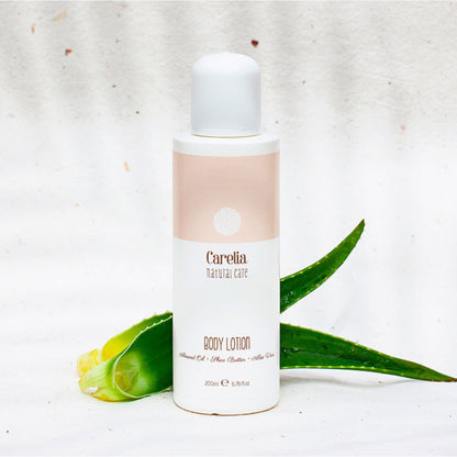 Loción Corporal segura durante el embarazo de Almendras Dulces, Manteca Karité y Aloe Vera Carelia 200 ml