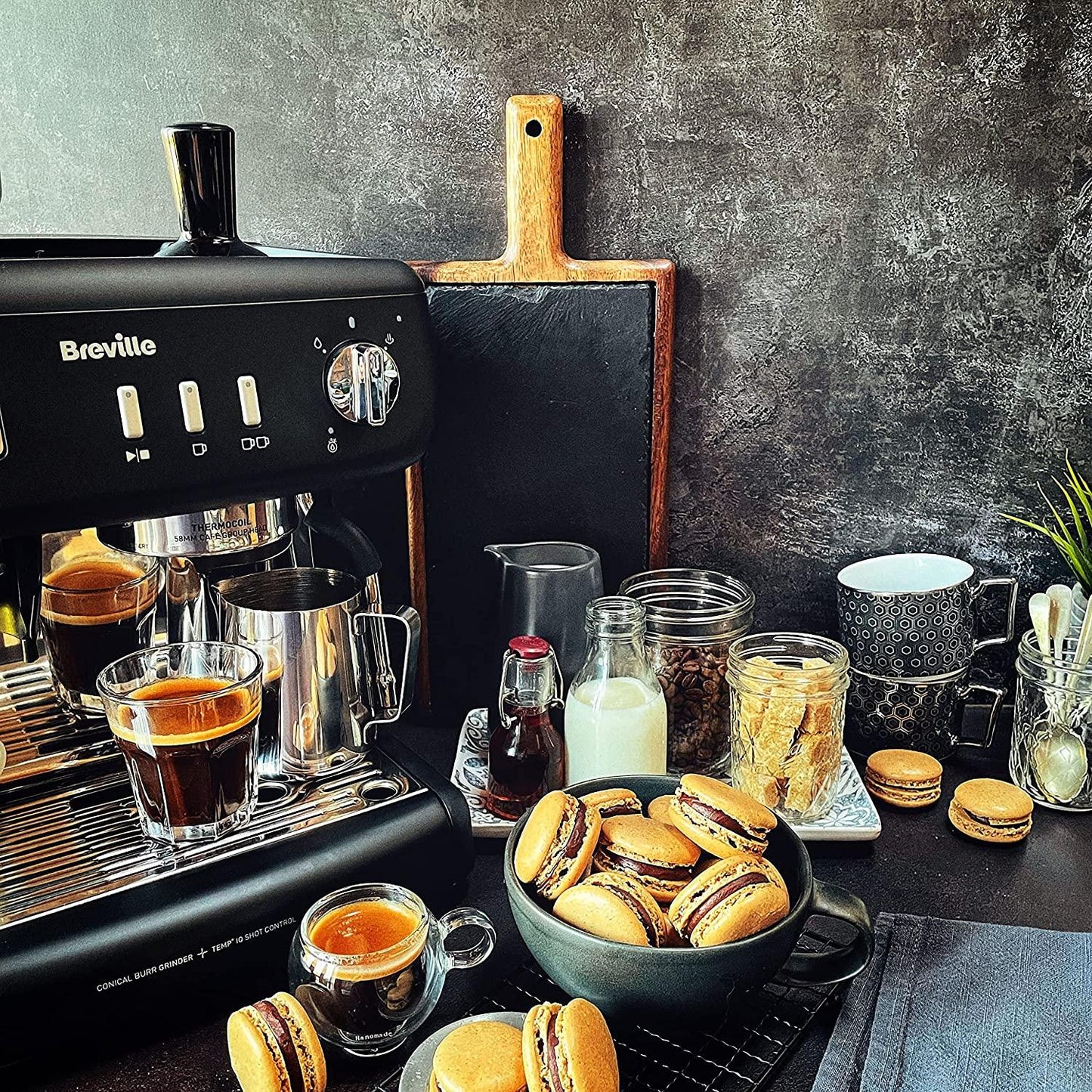 Machine à café Breville Barista Max+ Noir (reconditionnée)