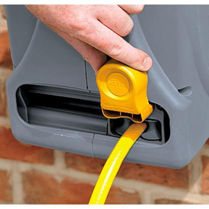 Avvolgitubo compatto con 25 m di tubo flessibile Hozelock