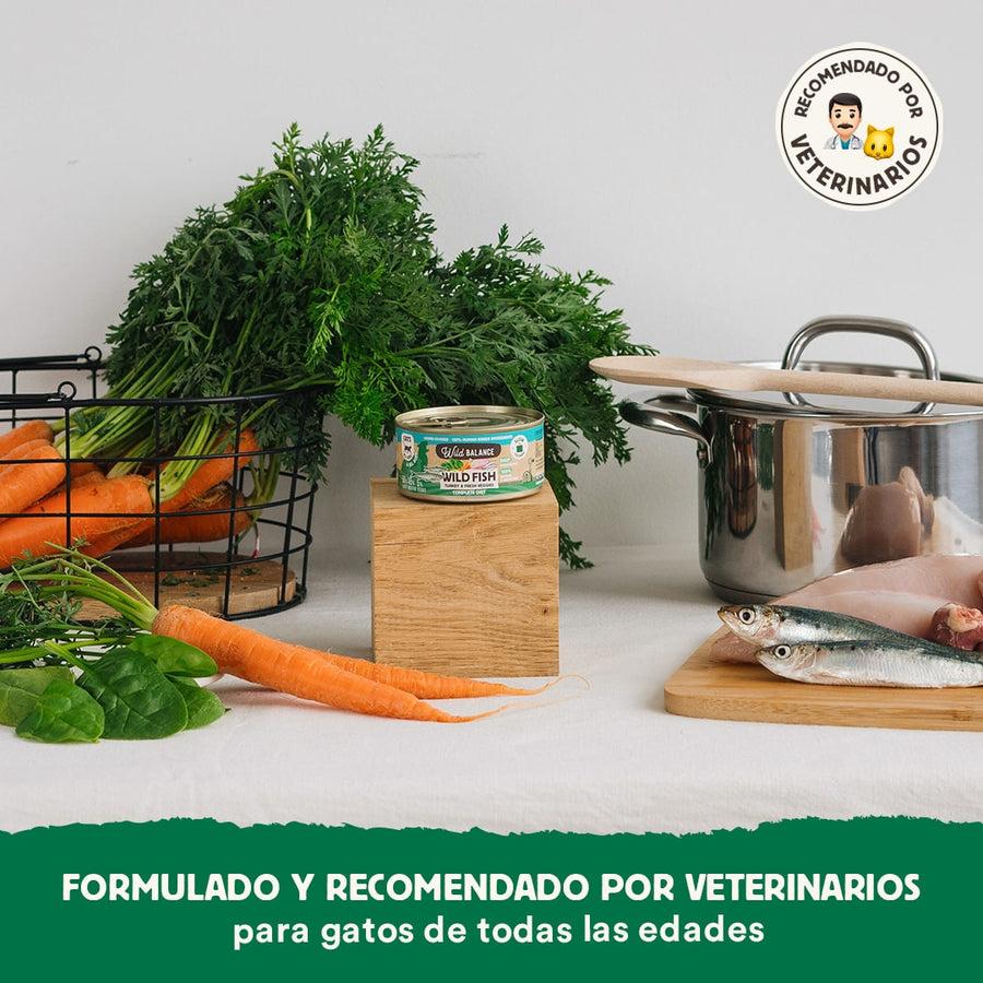 Puszka z rybą i indykiem BARF dla kotów Wild Balance 120 g
