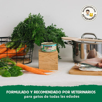Puszka z rybą i indykiem BARF dla kotów Wild Balance 120 g